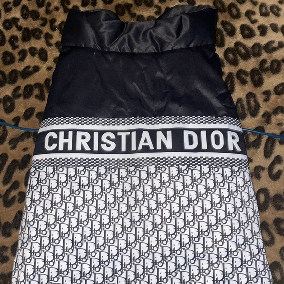 Christian Dior Dog Jacket - Picture 7 of 10